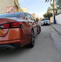 نیسان ئەلتیما